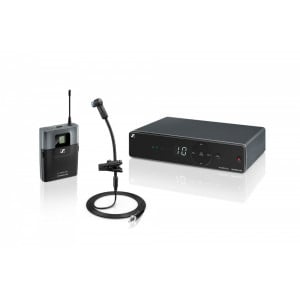 ‌Sennheiser XSW 1-908-A- mikrofon bezprzewodowy dla instrumentalistów, w szczególności instrumentów dętych. Zakres częstotliwości: 548-572 MHz.