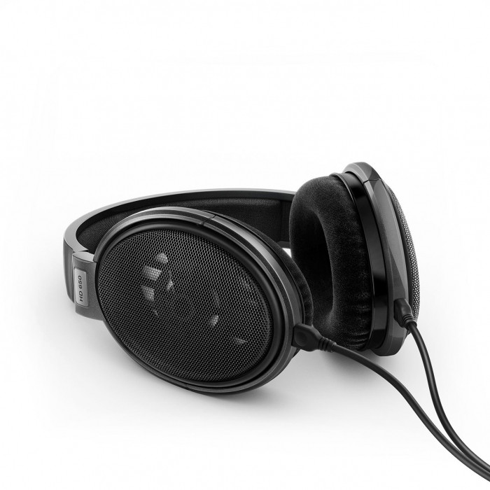 ‌Sennheiser HD 650 - Audiophile open dynamic stereo headphones