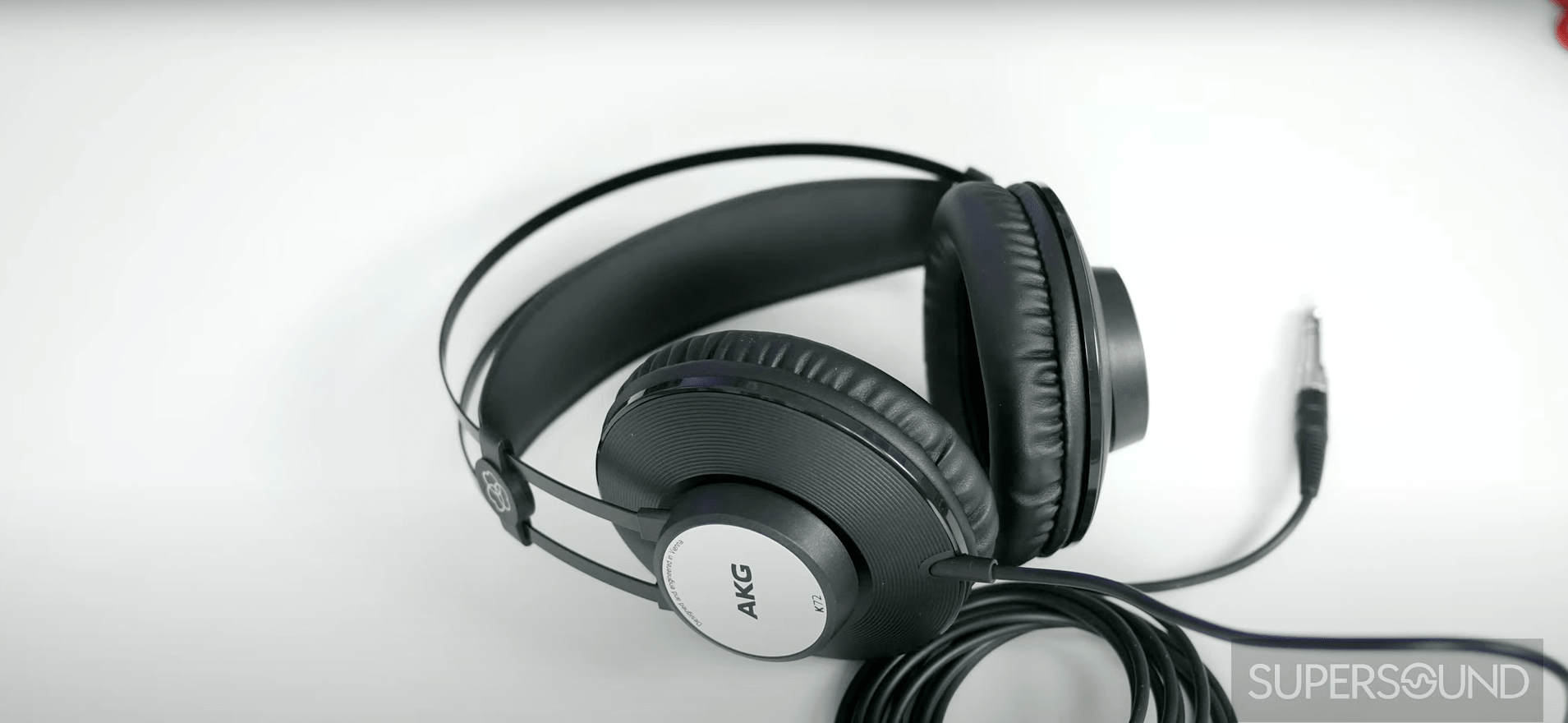 TEST: Słuchawki AKG K72